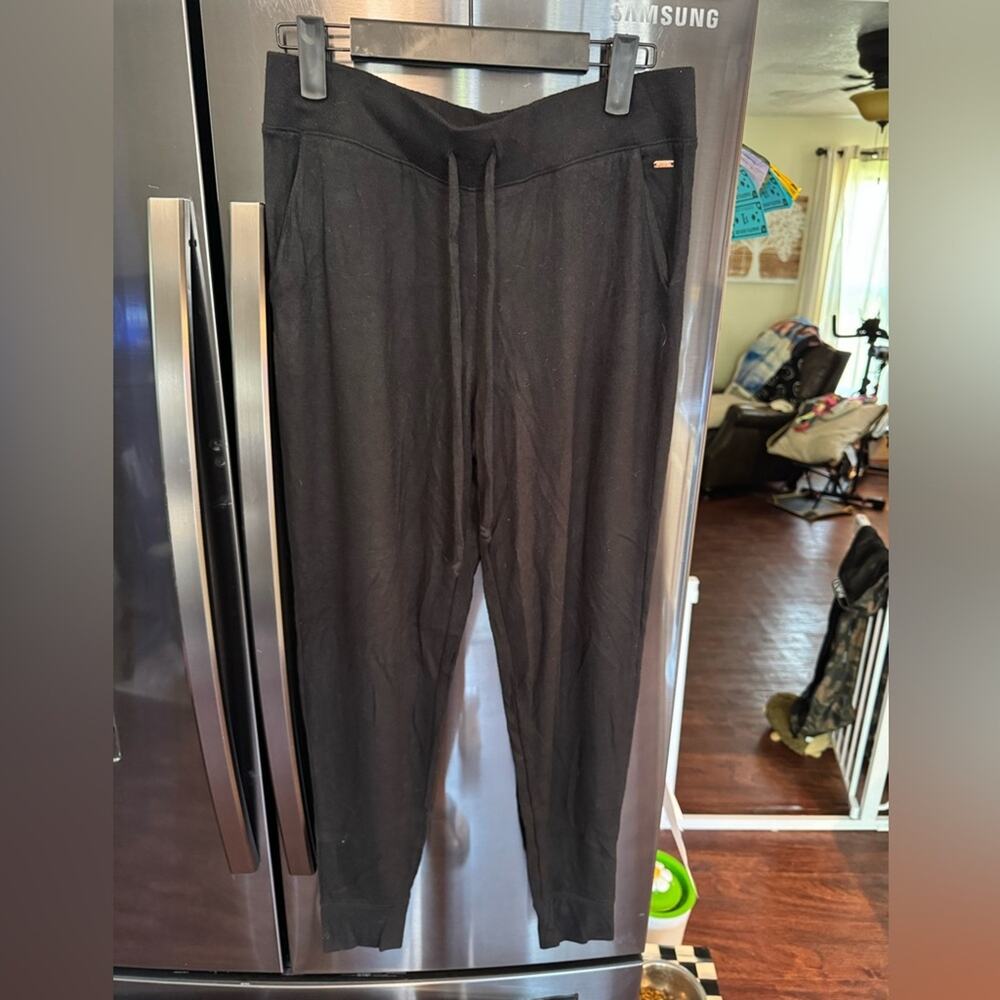 (S) NWT PINK black joggers
